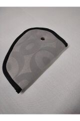 Çocuk Emniyet Kemeri Düzenleyici Ve Tutucu Emniyet Kemer Pedi(GRİ  Renk) Yumuşak kumaş