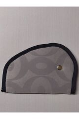 Çocuk Emniyet Kemeri Düzenleyici Ve Tutucu Emniyet Kemer Pedi(GRİ  Renk) Yumuşak kumaş