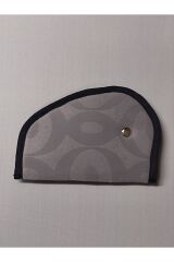 Çocuk Emniyet Kemeri Düzenleyici Ve Tutucu Emniyet Kemer Pedi(GRİ  Renk) Yumuşak kumaş