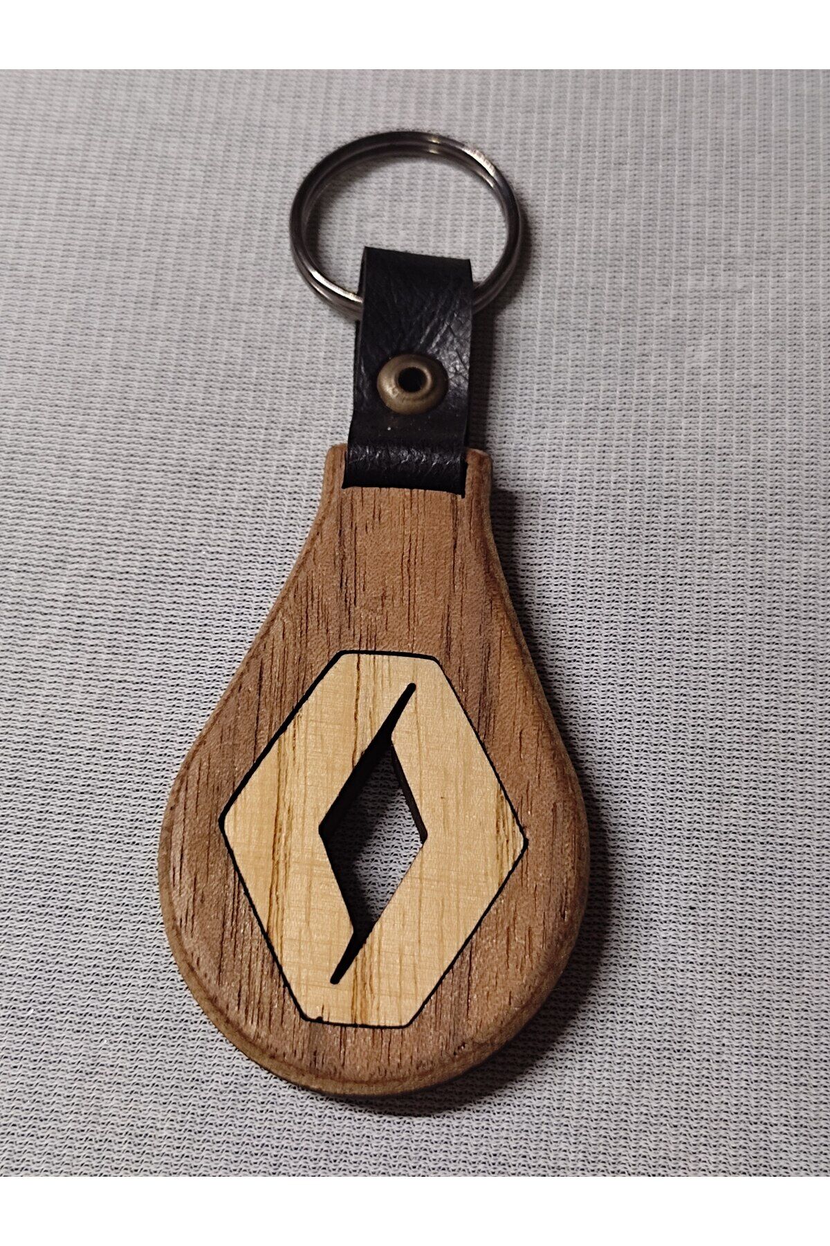 El Yapımı (Handmade) Ahşap Oto Anahtarlık Ceviz Maun Ağacı (RENAULT)