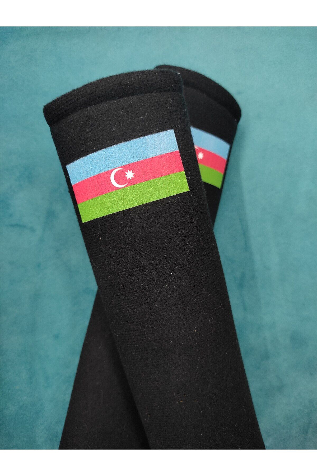 DİJİTAL AZERBAYCAN BAYRAĞI BASKILI SİYAH Oto Emniyet Kemer Kılıfı & Ped 2 ADET (DÜZ YUMUŞAK KUMAŞ)