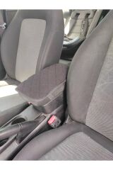 FİAT EGEA Uyumlu Oto Kol Dayama Minderi NAKIŞLI SİYAH 29x19 Cm Kaymaz Alt Yüzey (LASTİKLİ SABİTLEME)
