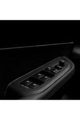 Araç Içi Dekoratif Torpido Ve Kapı Döşeme Fitili Neon Ip 5 Metre Karbon